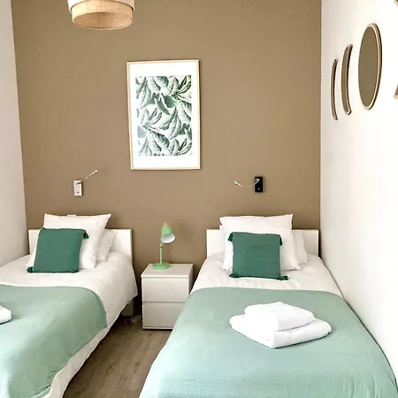 Apartment Beau T3 Lumineux : La Couronne Rochefort (Charente-Maritime)